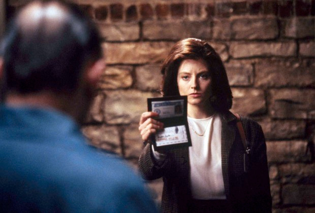 Clarice shows her FBI identification badge to Hannibal Lector on their first meeing